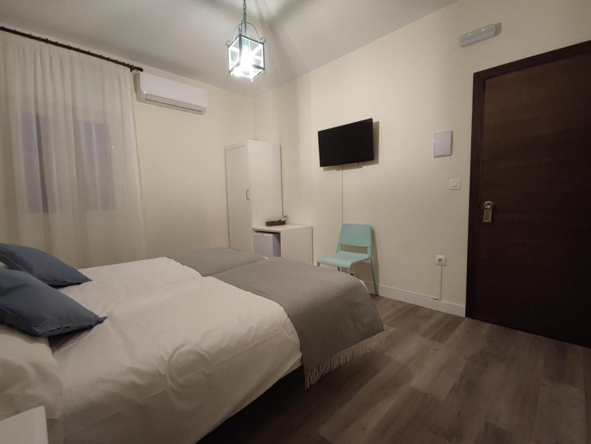 Hostal Andalucia Chipiona Luaran gambar