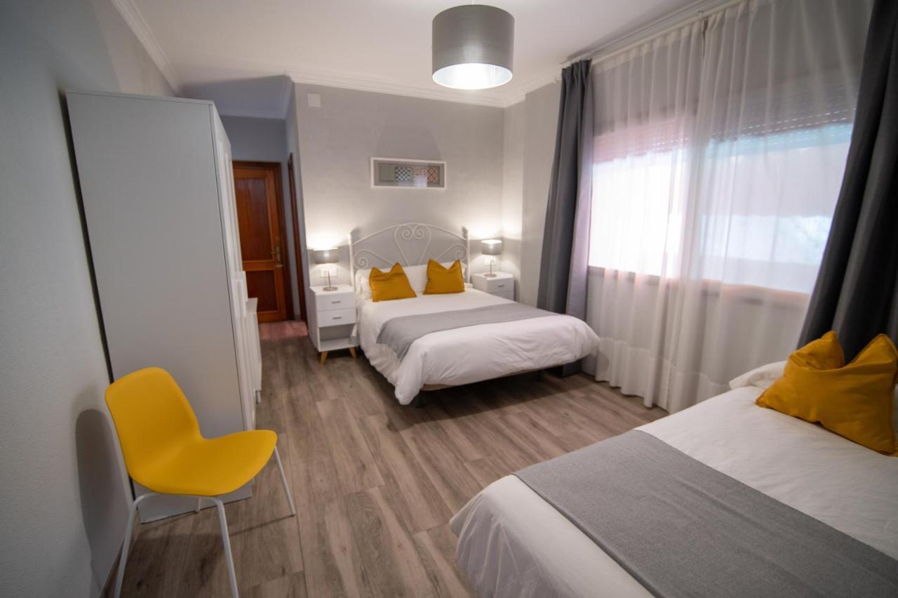 Hostal Andalucia Chipiona Luaran gambar